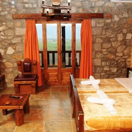 Hotel Metohi Mariolata